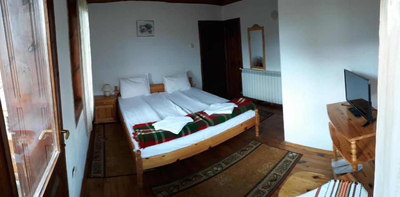 Sarafova Guest House Koprivshtitsa Exterior photo